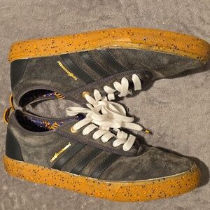 Adidas x The Hundreds LA Lakers NBA Adi-Ease Skate Shoes Mens 13 US Q16688